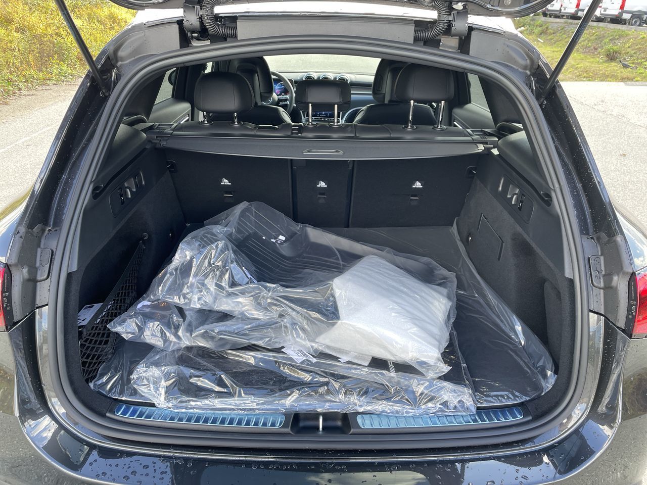 2027 Mercedes-Benz GLC