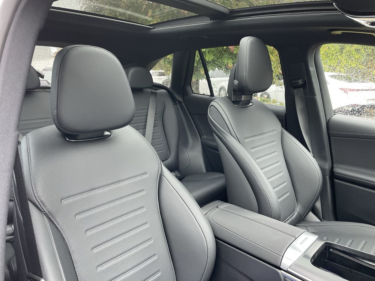 2027 Mercedes-Benz GLC