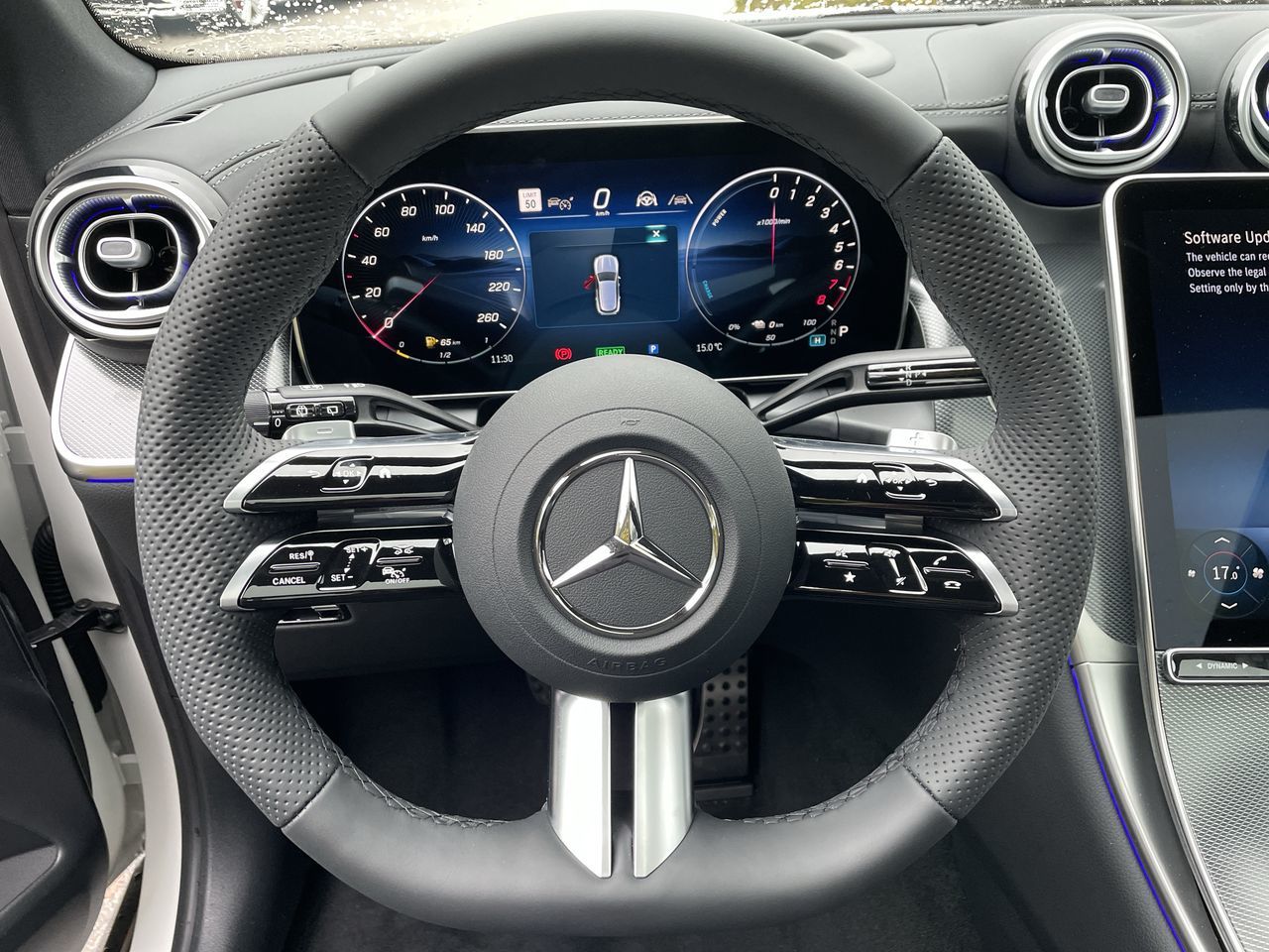 2027 Mercedes-Benz GLC