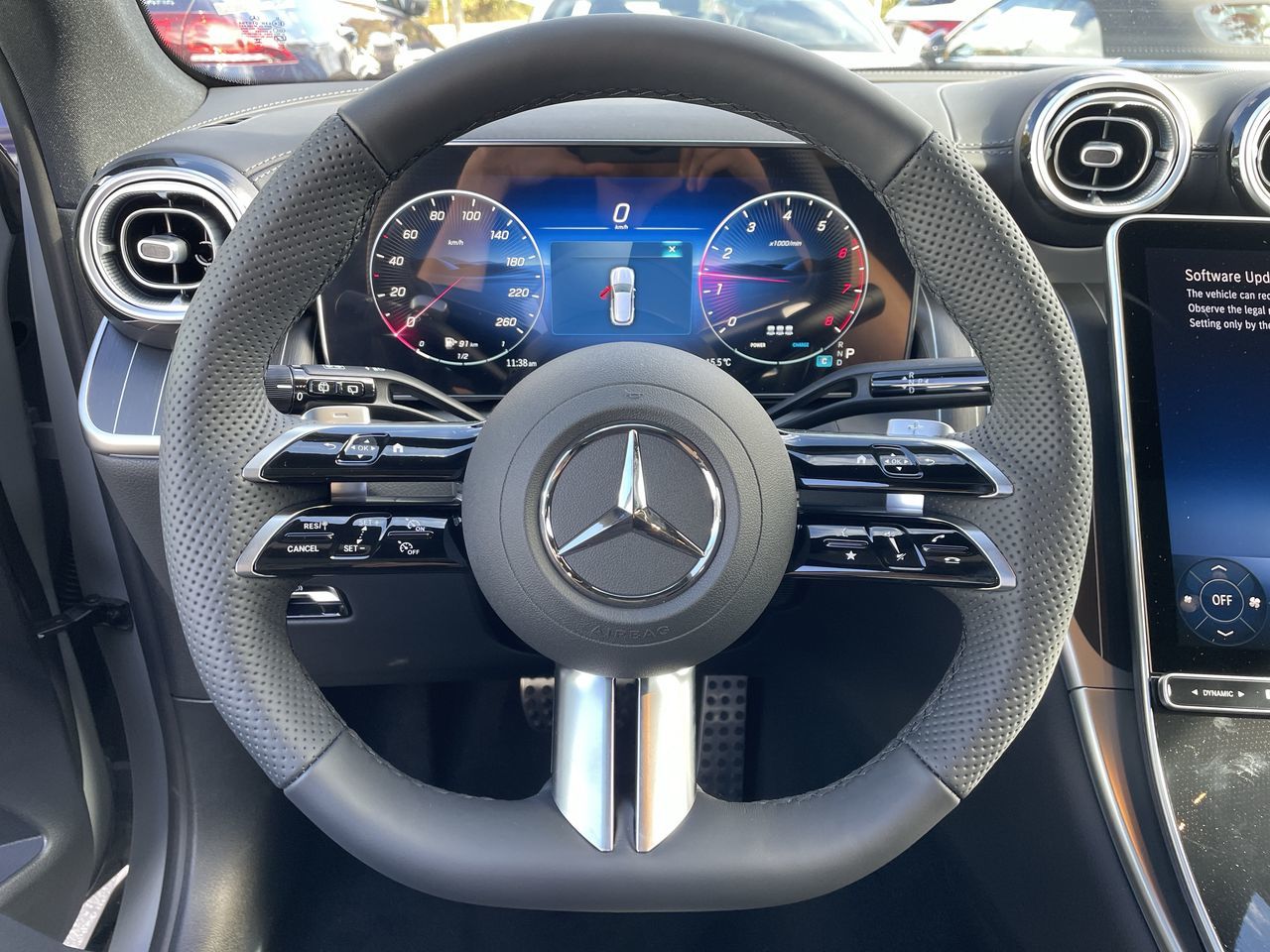 2027 Mercedes-Benz GLC