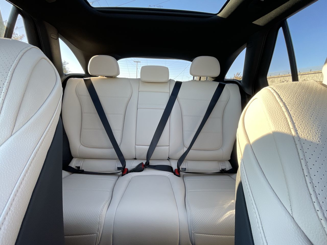 2027 Mercedes-Benz GLC