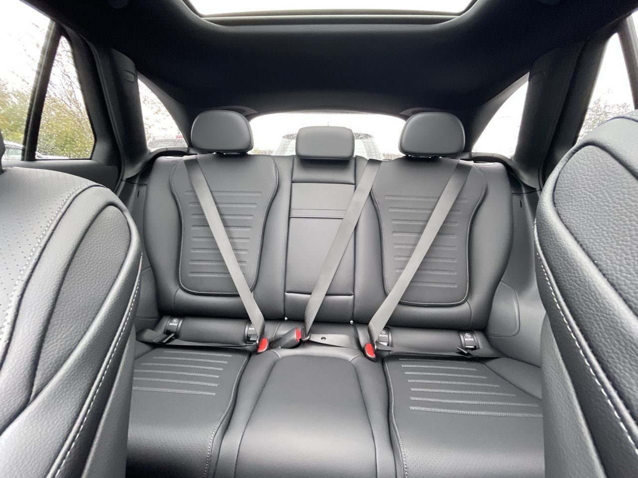 2027 Mercedes-Benz GLC
