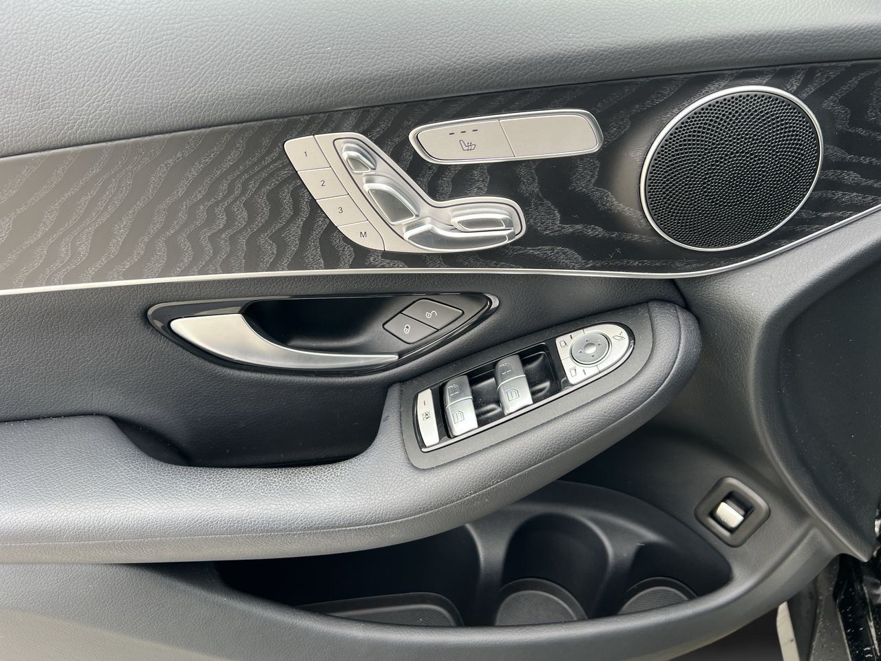 2021 Mercedes-Benz GLC300 in Langley, British Columbia