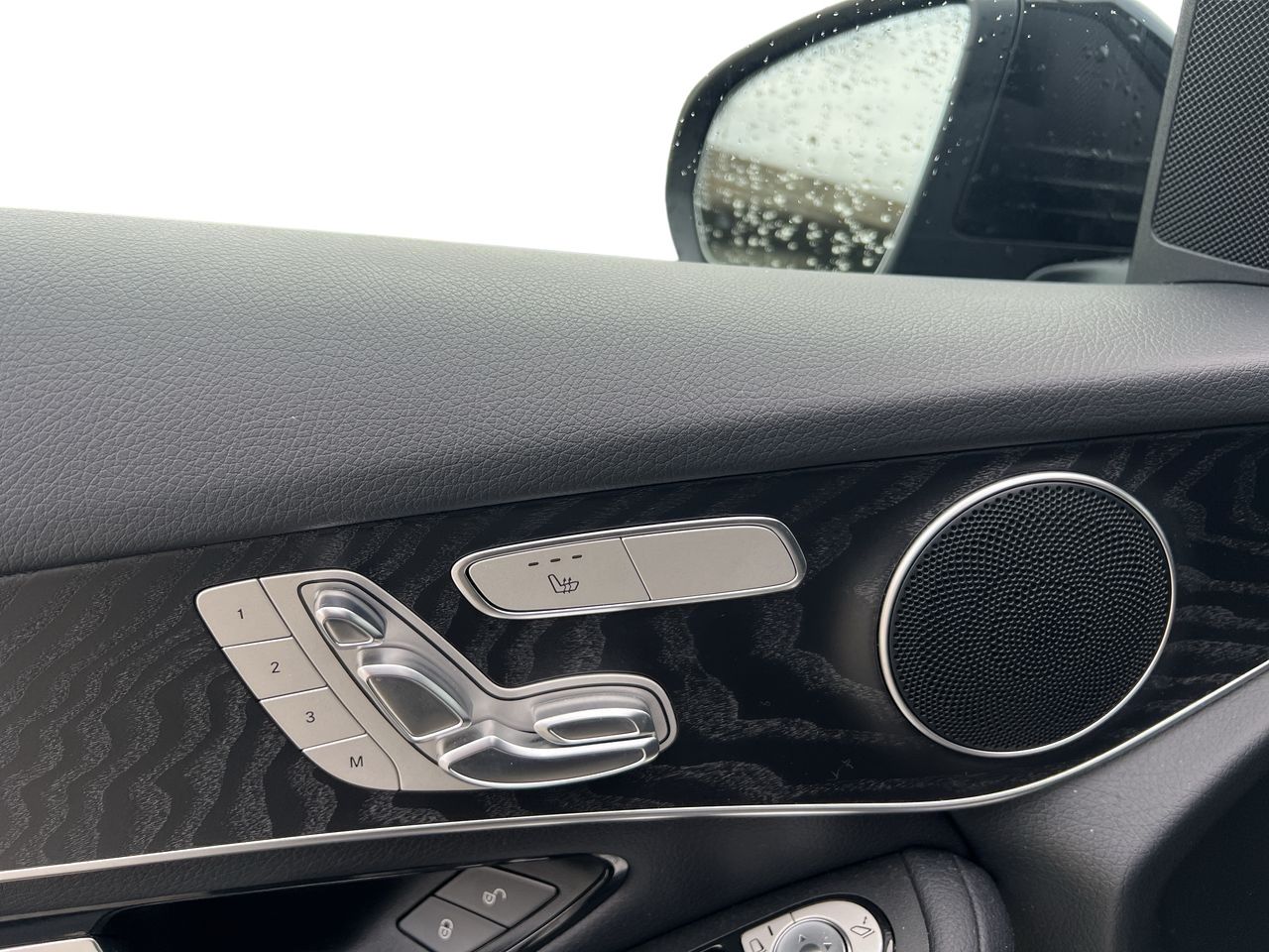 2021 Mercedes-Benz GLC300 in Langley, British Columbia
