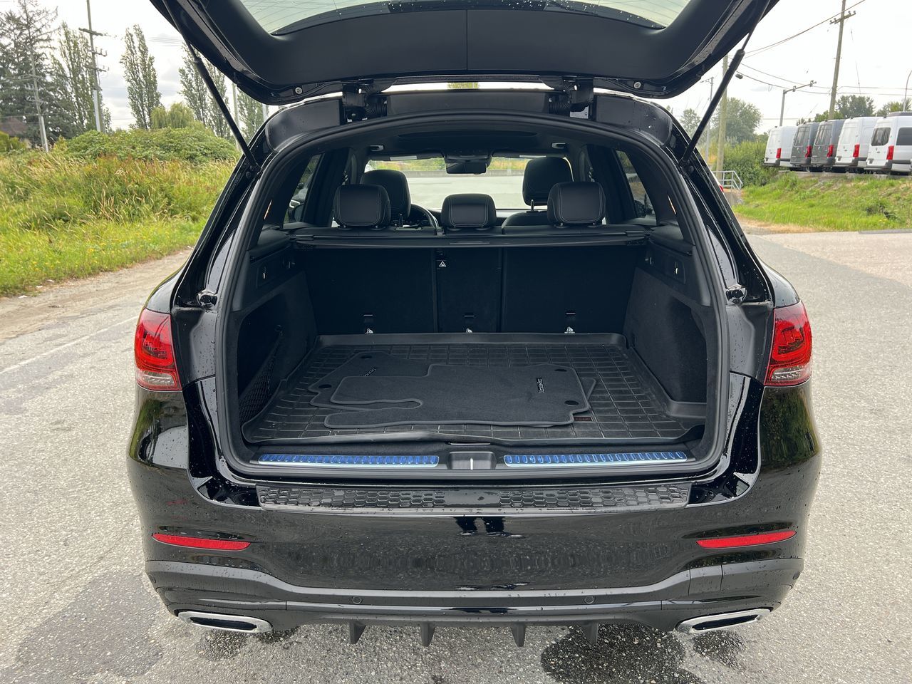 2021 Mercedes-Benz GLC300 in Langley, British Columbia