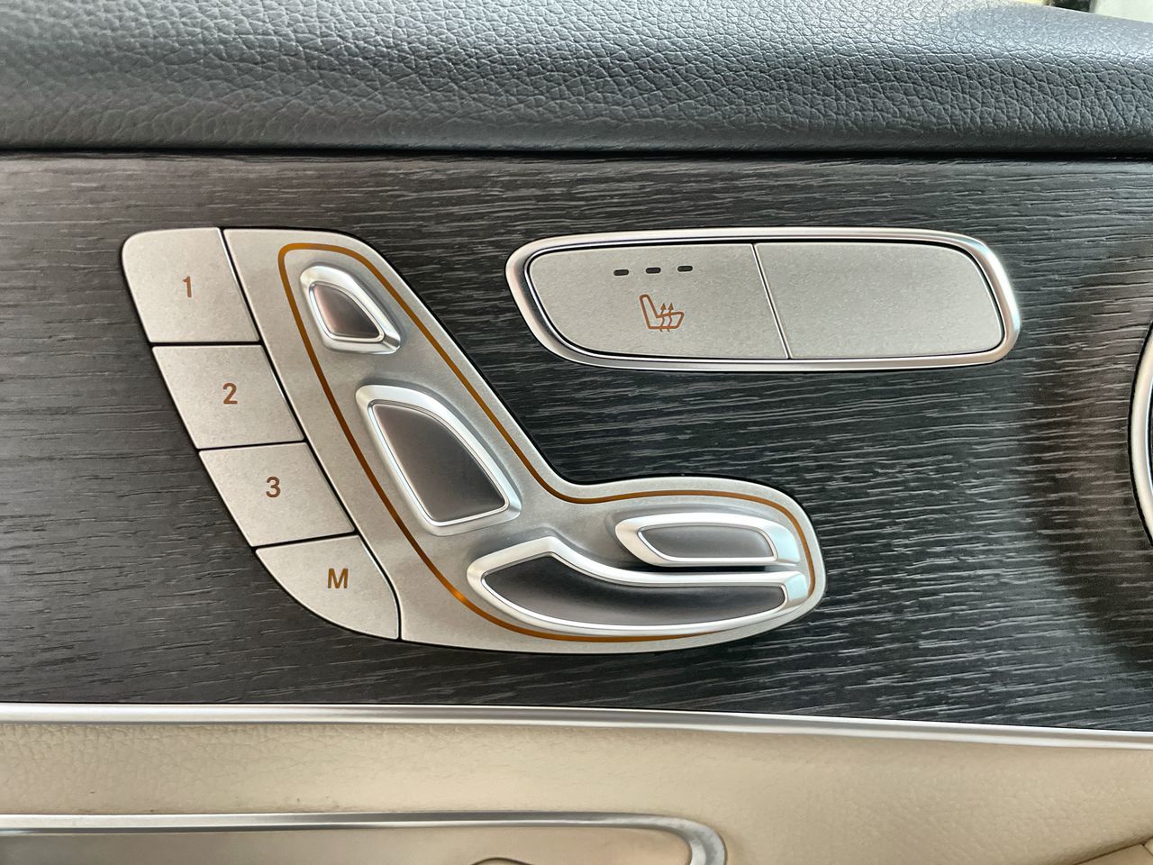 2022 Mercedes-Benz GLC300 in Langley, British Columbia