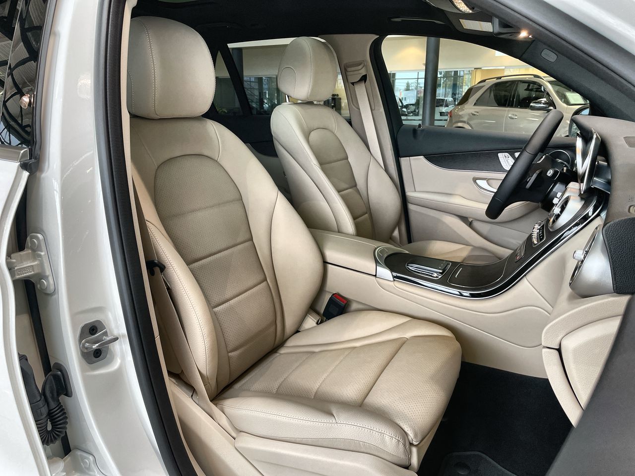 2022 Mercedes-Benz GLC300 in Langley, British Columbia