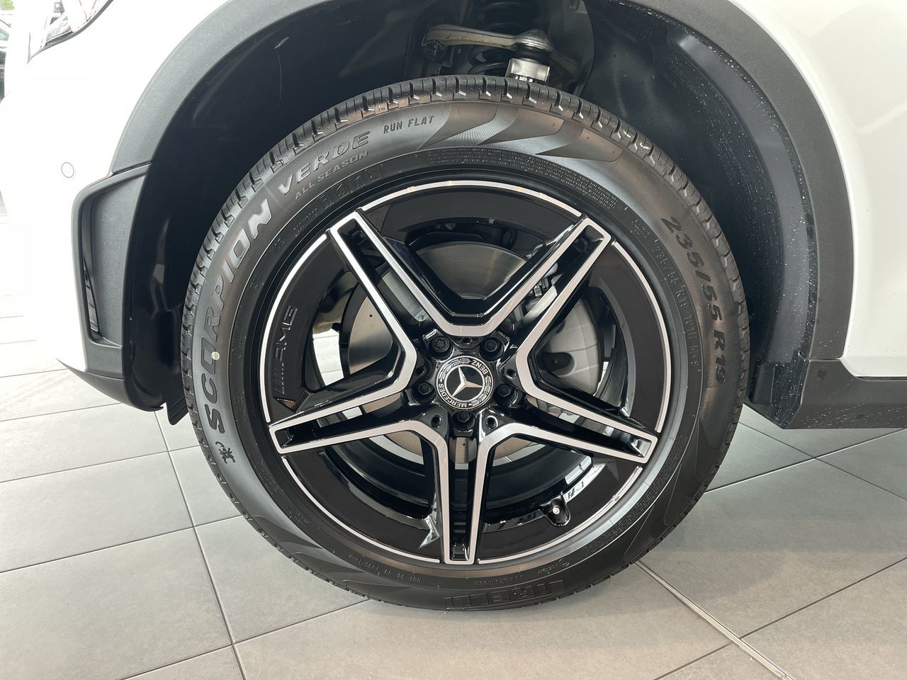 2022 Mercedes-Benz GLC300