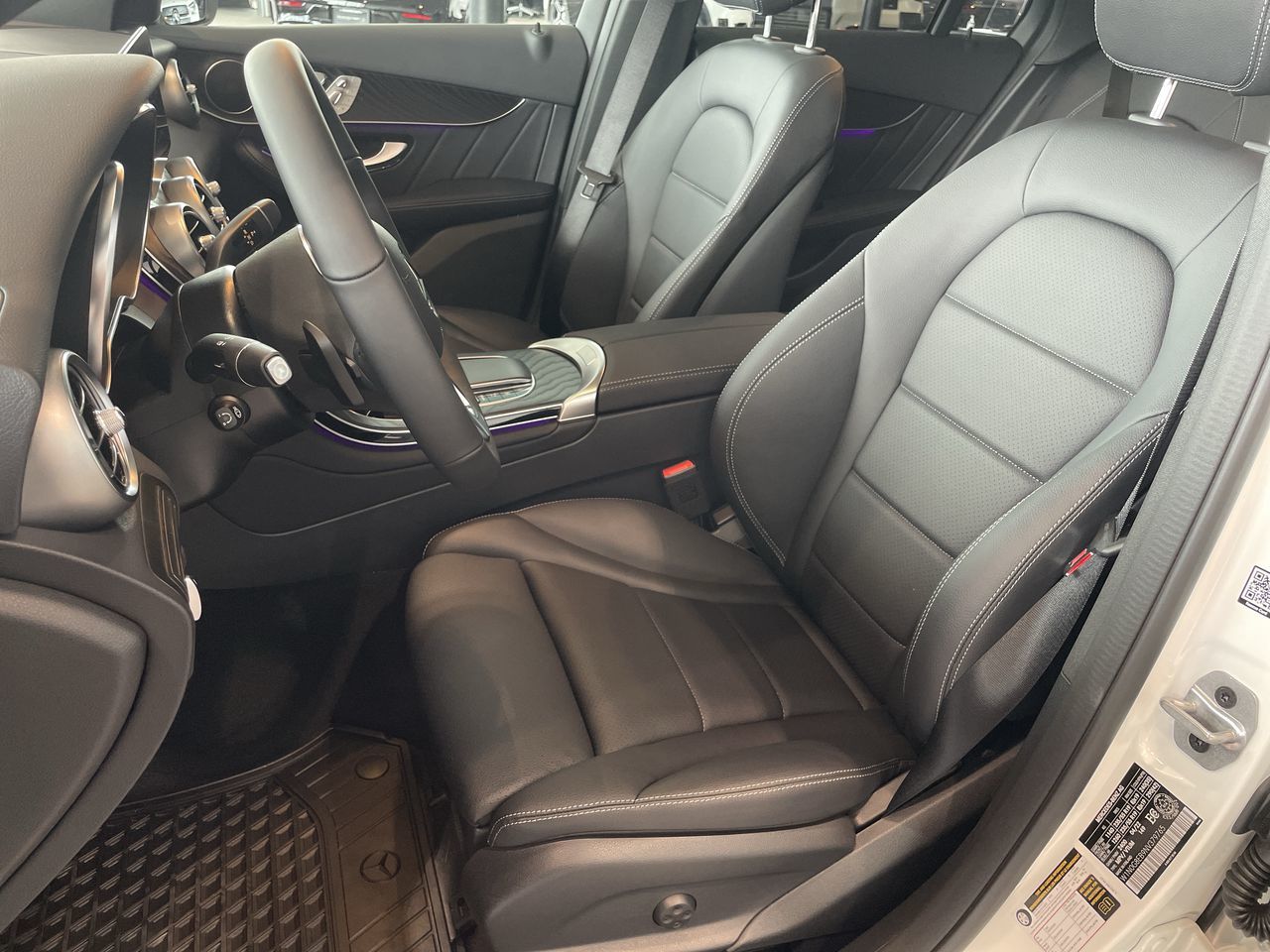 2022 Mercedes-Benz GLC300