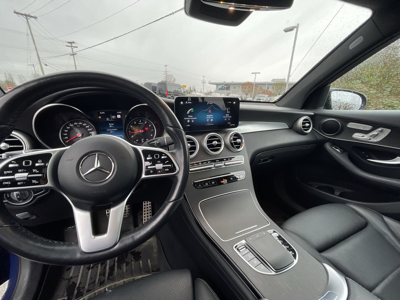 2022  GLC300