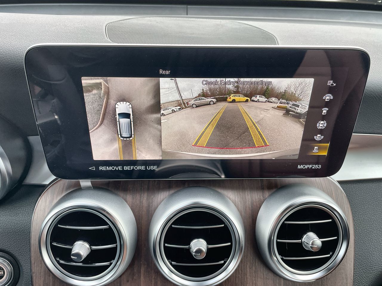 Mercedes-Benz GLC300  2022 à Langley, Colombie-Britannique