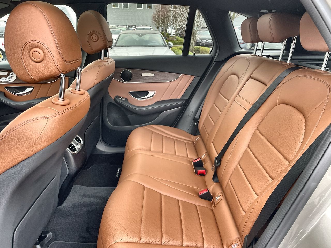Mercedes-Benz GLC300  2022 à Langley, Colombie-Britannique