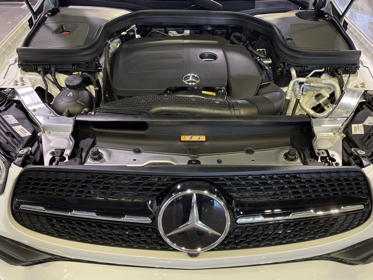 2023 Mercedes-Benz GLC300 in Langley, British Columbia