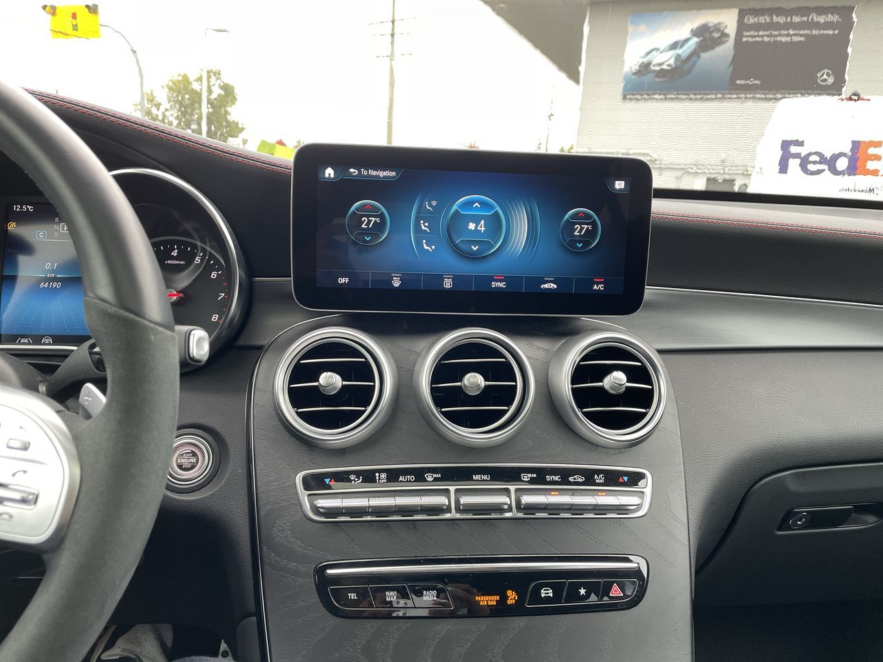 2023 Mercedes-Benz GLC300