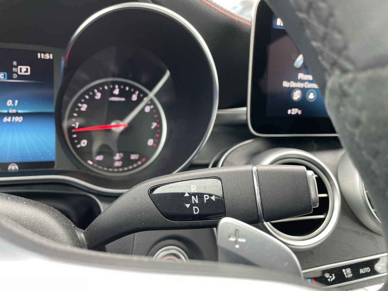 2023 Mercedes-Benz GLC300