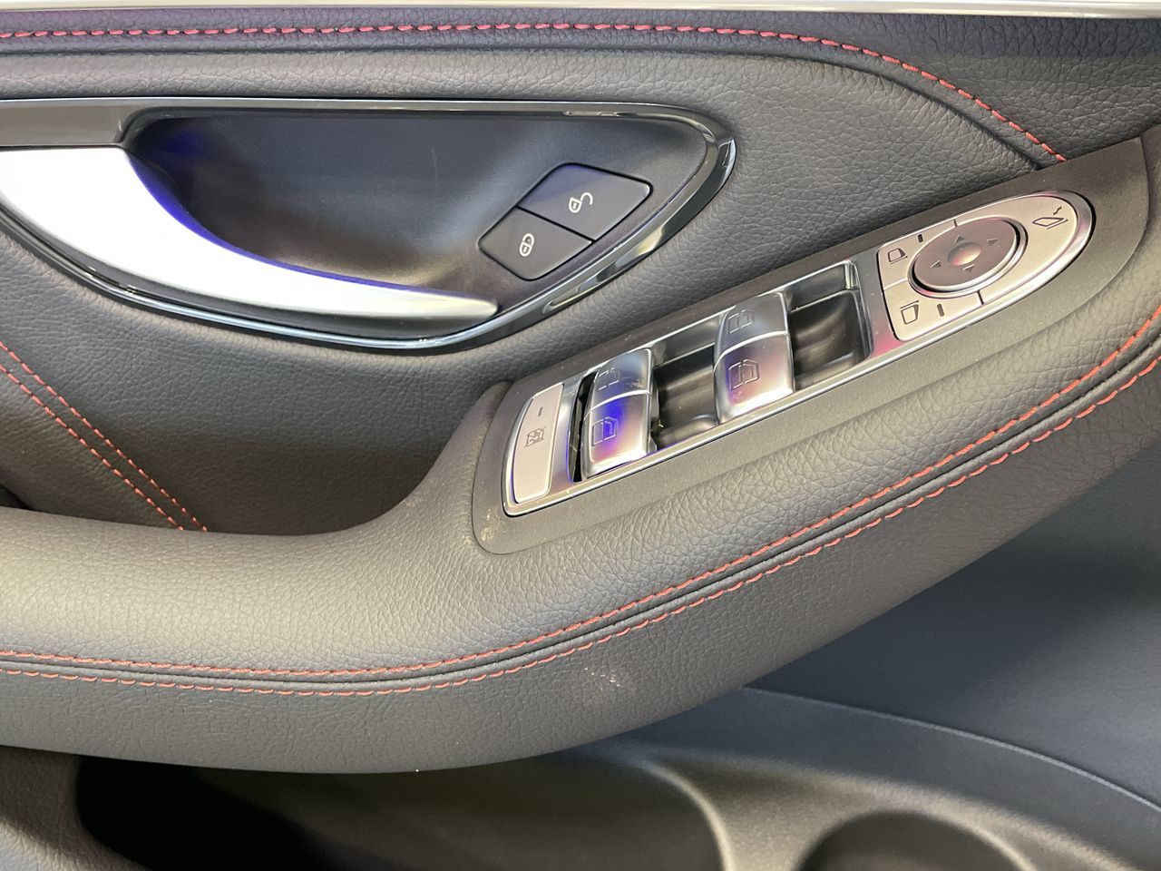 2023 Mercedes-Benz GLC300 in Langley, British Columbia