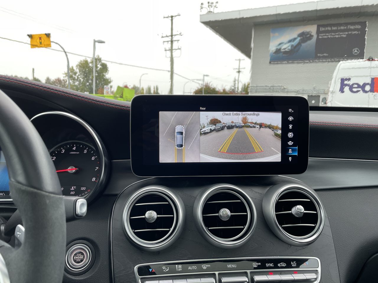 2023 Mercedes-Benz GLC300