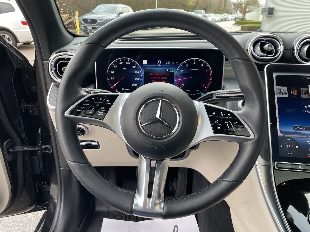 2023 Mercedes-Benz GLC300