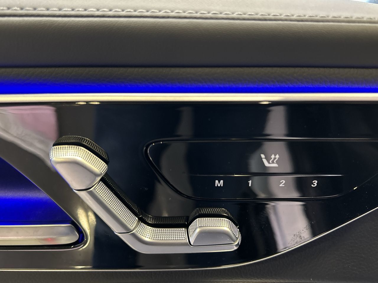 2023 Mercedes-Benz GLC300