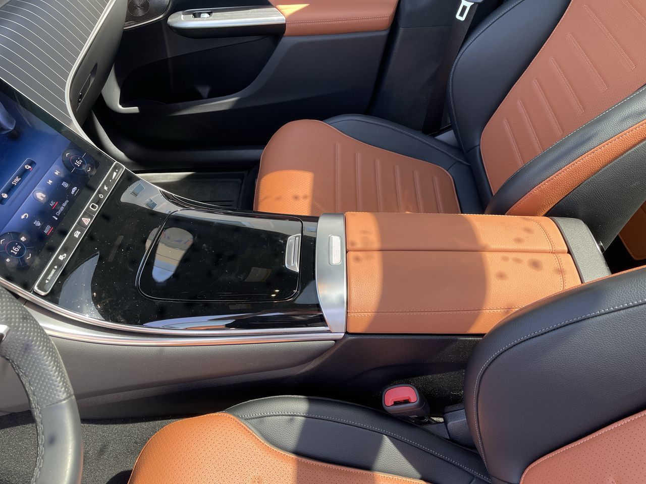 2024 Mercedes-Benz GLC300 in Langley, British Columbia