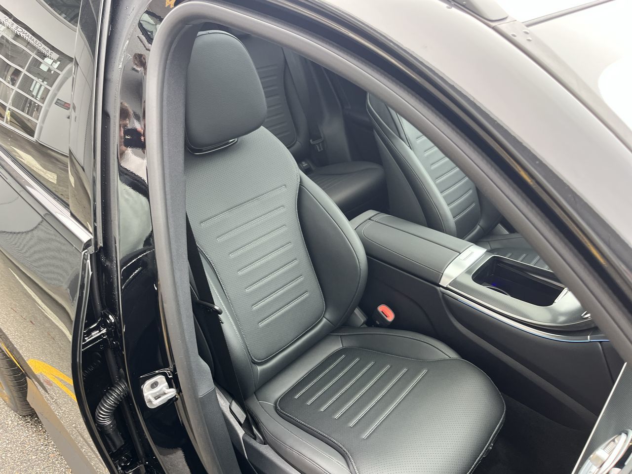 Mercedes-Benz GLC300  2025 à Langley, Colombie-Britannique