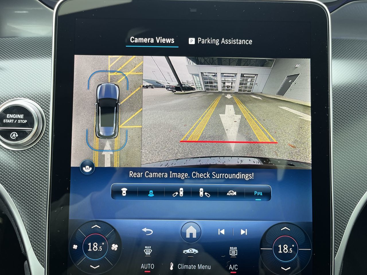 2025 Mercedes-Benz GLC300