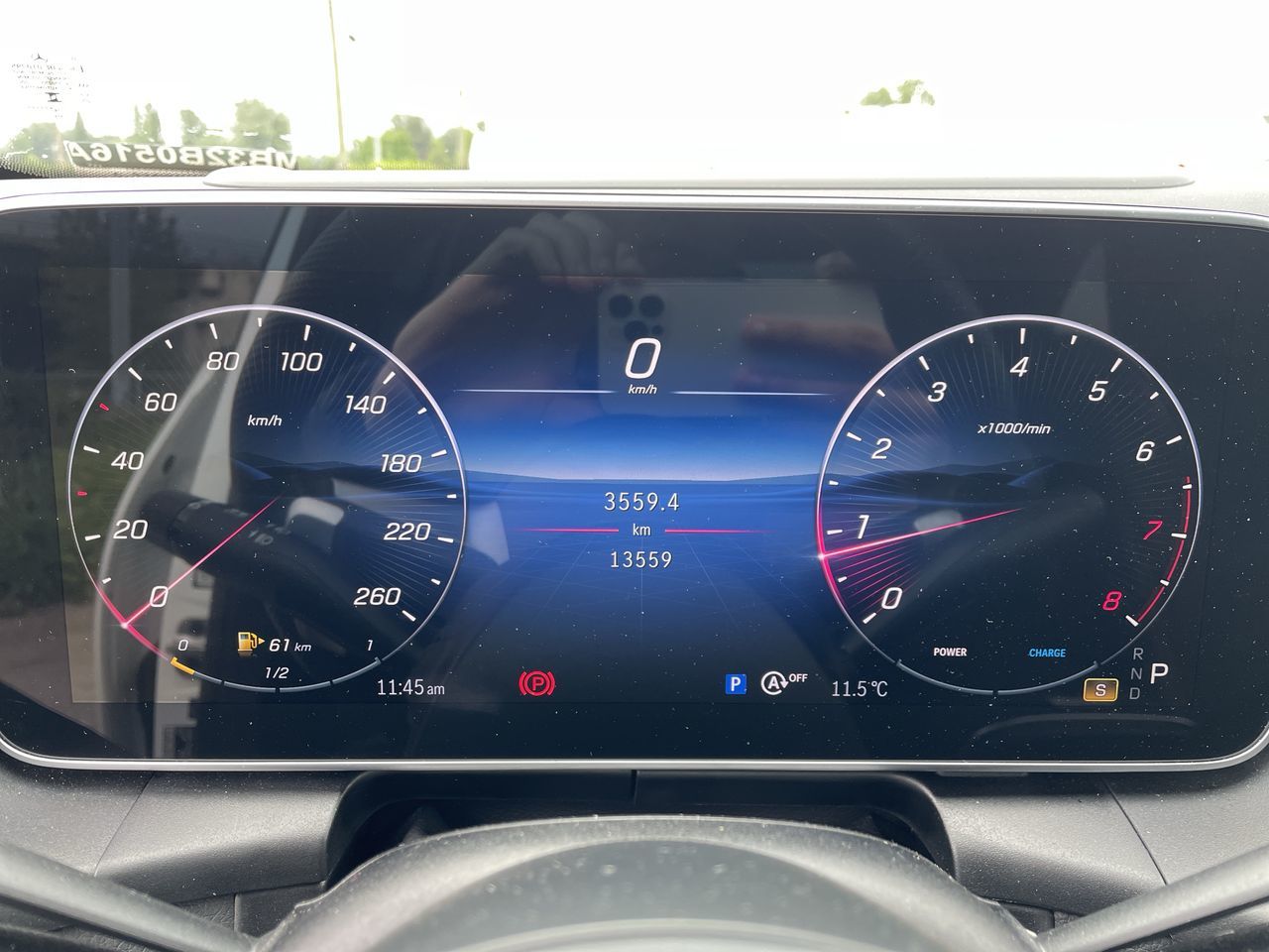 2025 Mercedes-Benz GLC300