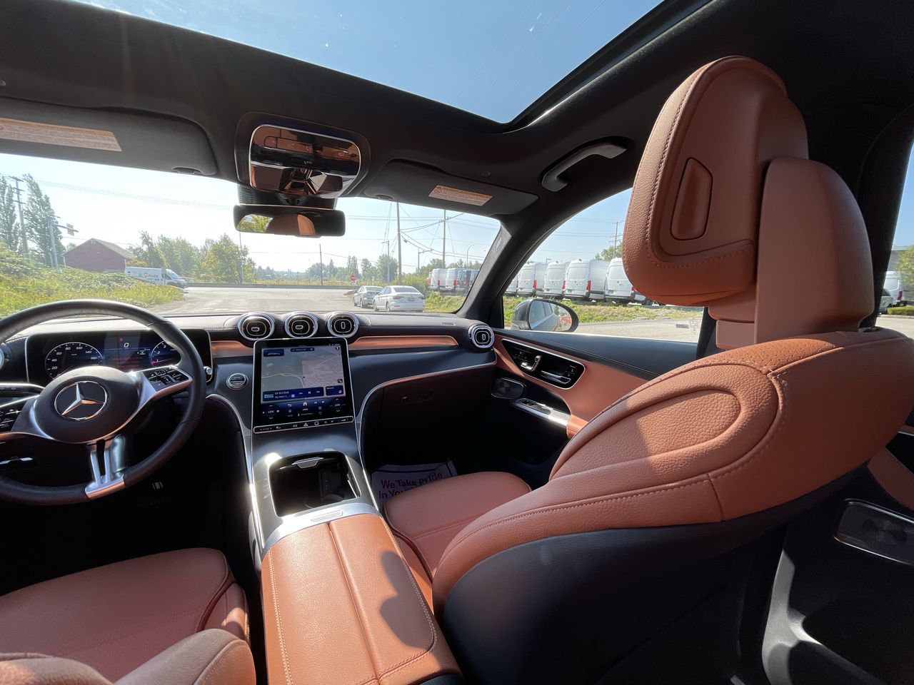 2025 Mercedes-Benz GLC300