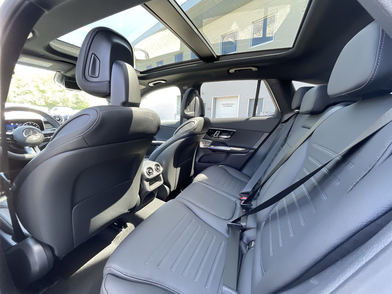 2026 Mercedes-Benz GLC