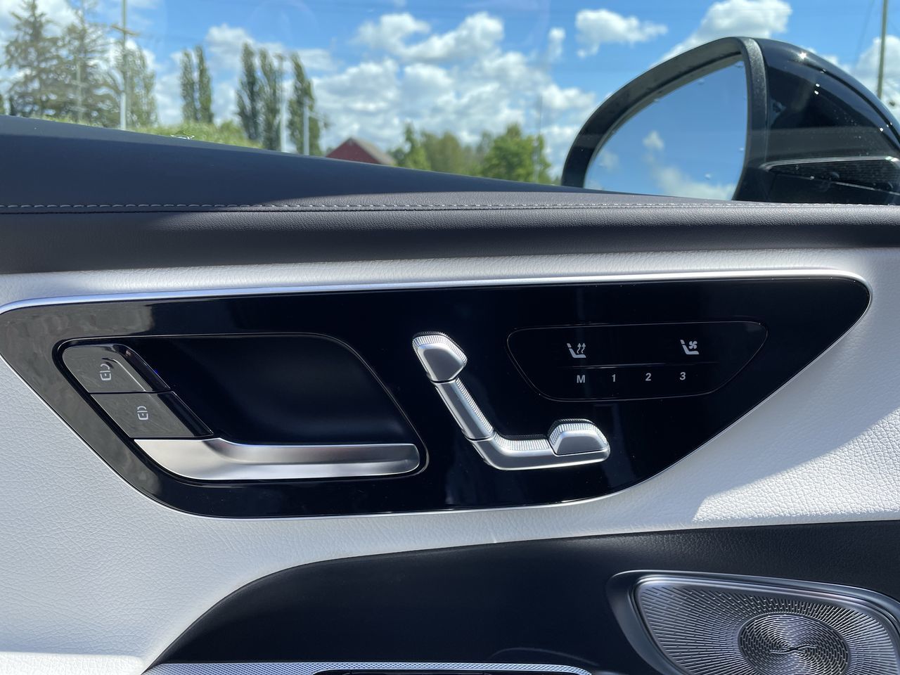 2026 Mercedes-Benz GLC