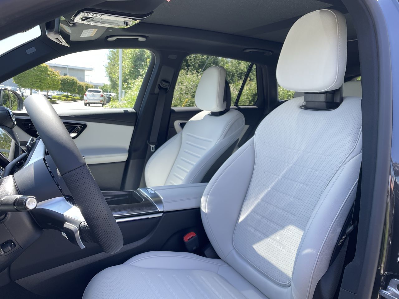 2026 Mercedes-Benz GLC