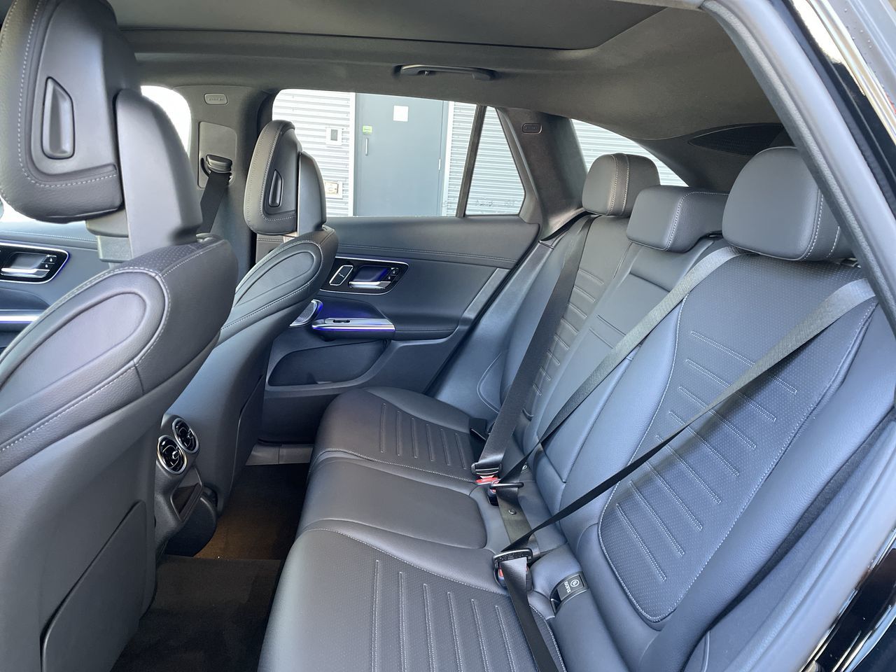 2026 Mercedes-Benz GLC