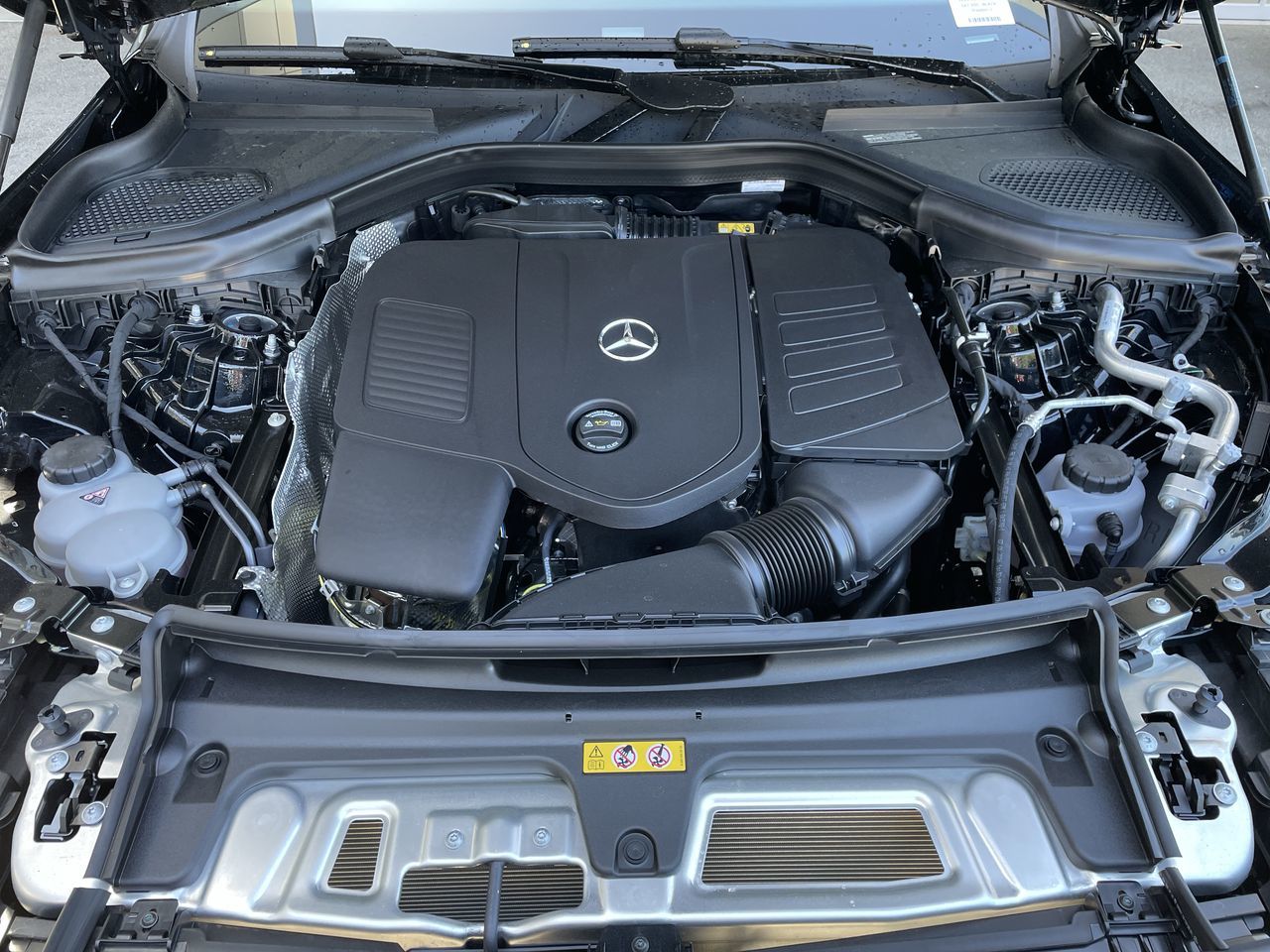 2026 Mercedes-Benz GLC