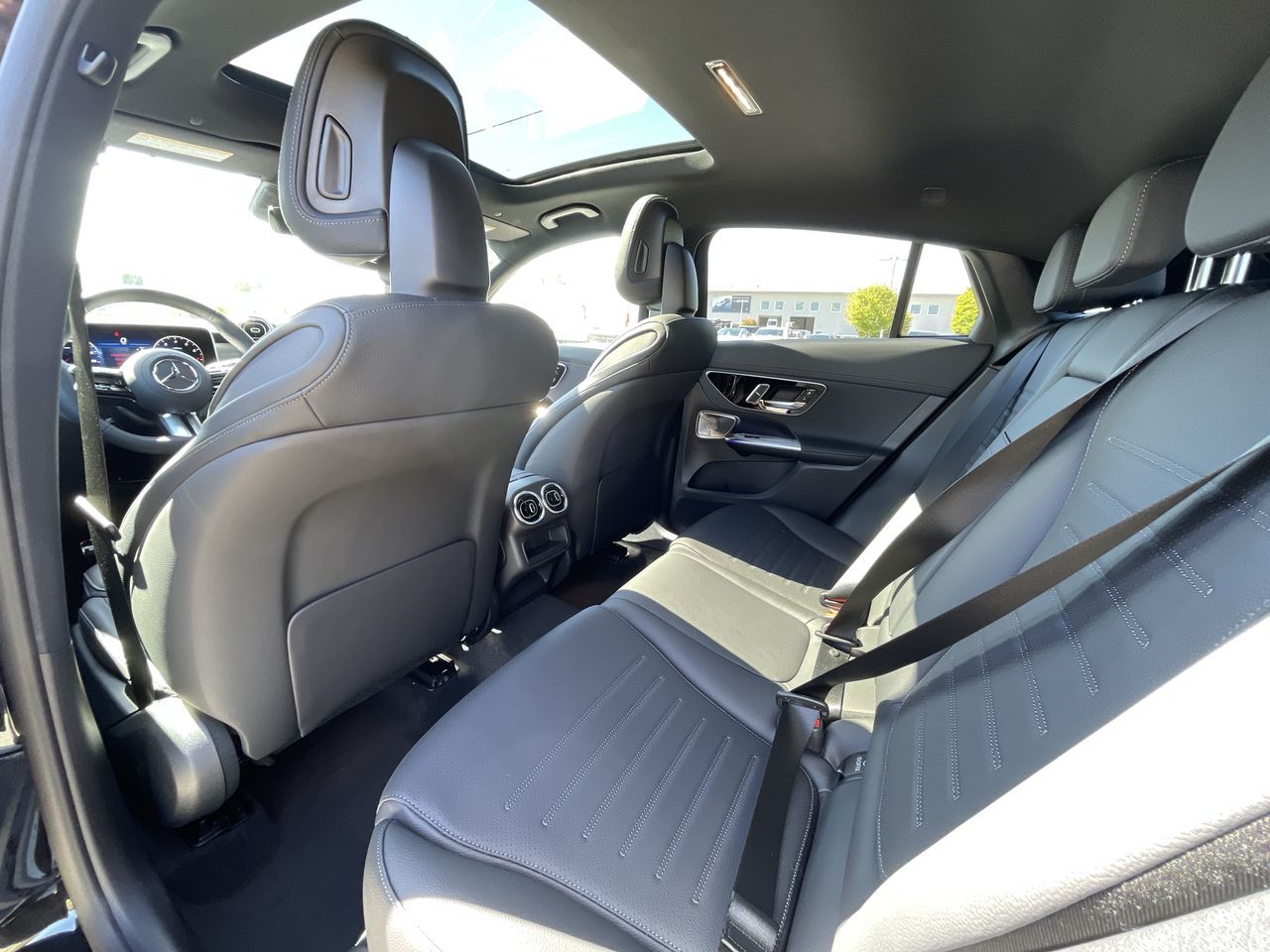 2026 Mercedes-Benz GLC