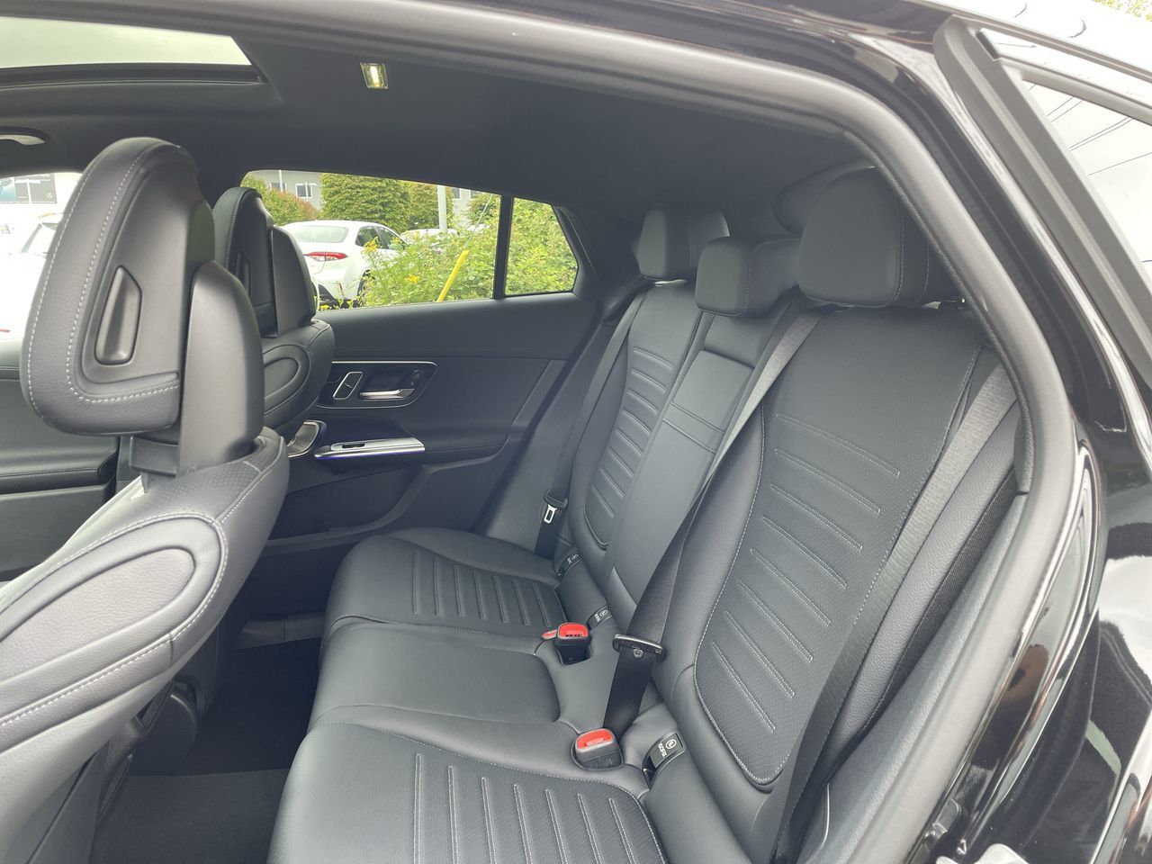 2026 Mercedes-Benz GLC