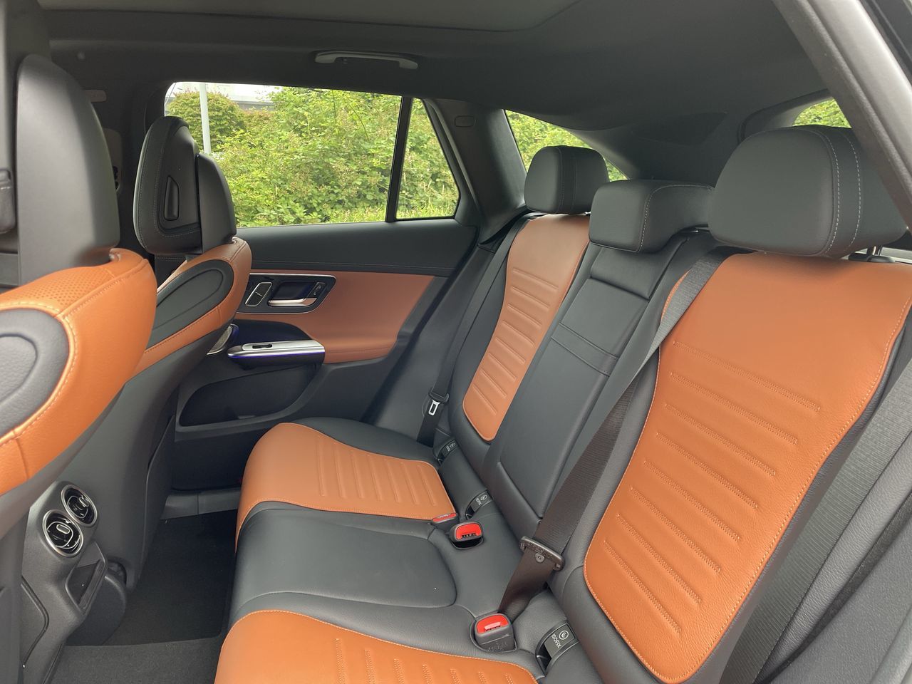 2026 Mercedes-Benz GLC