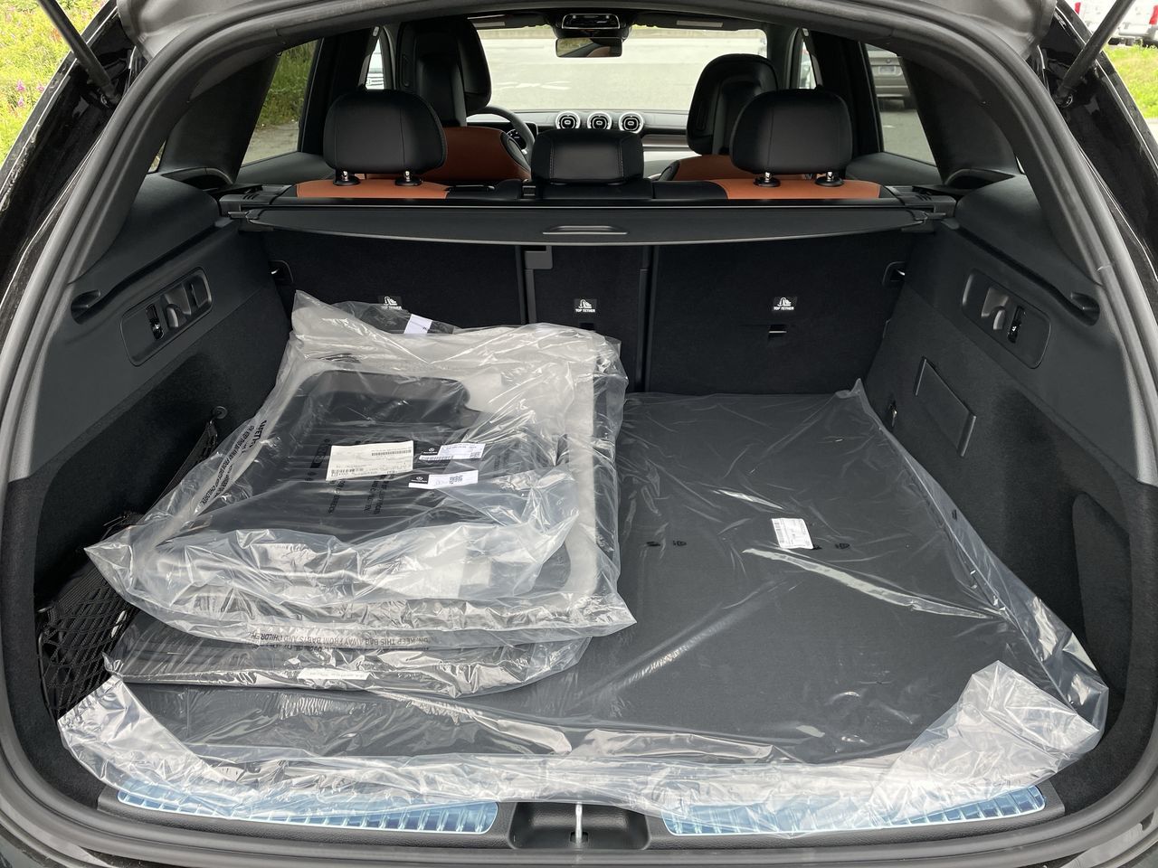 2026 Mercedes-Benz GLC