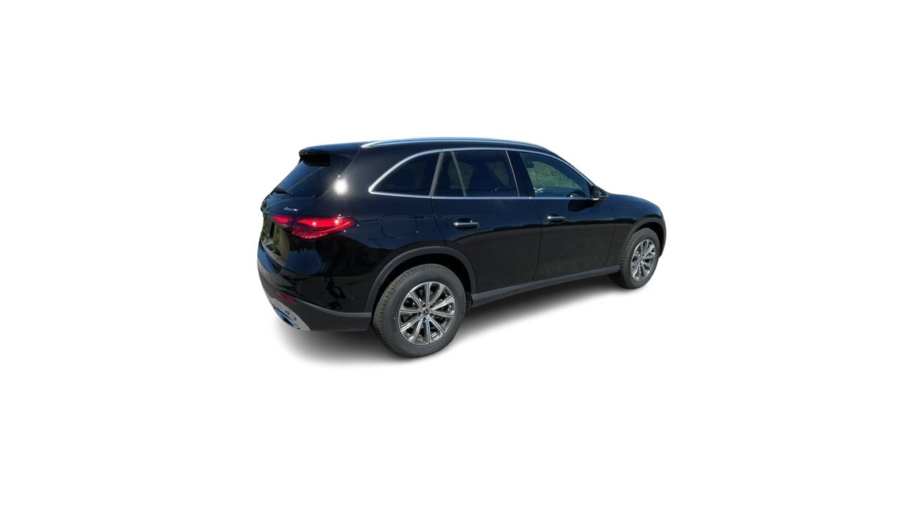 2026 Mercedes-Benz GLC
