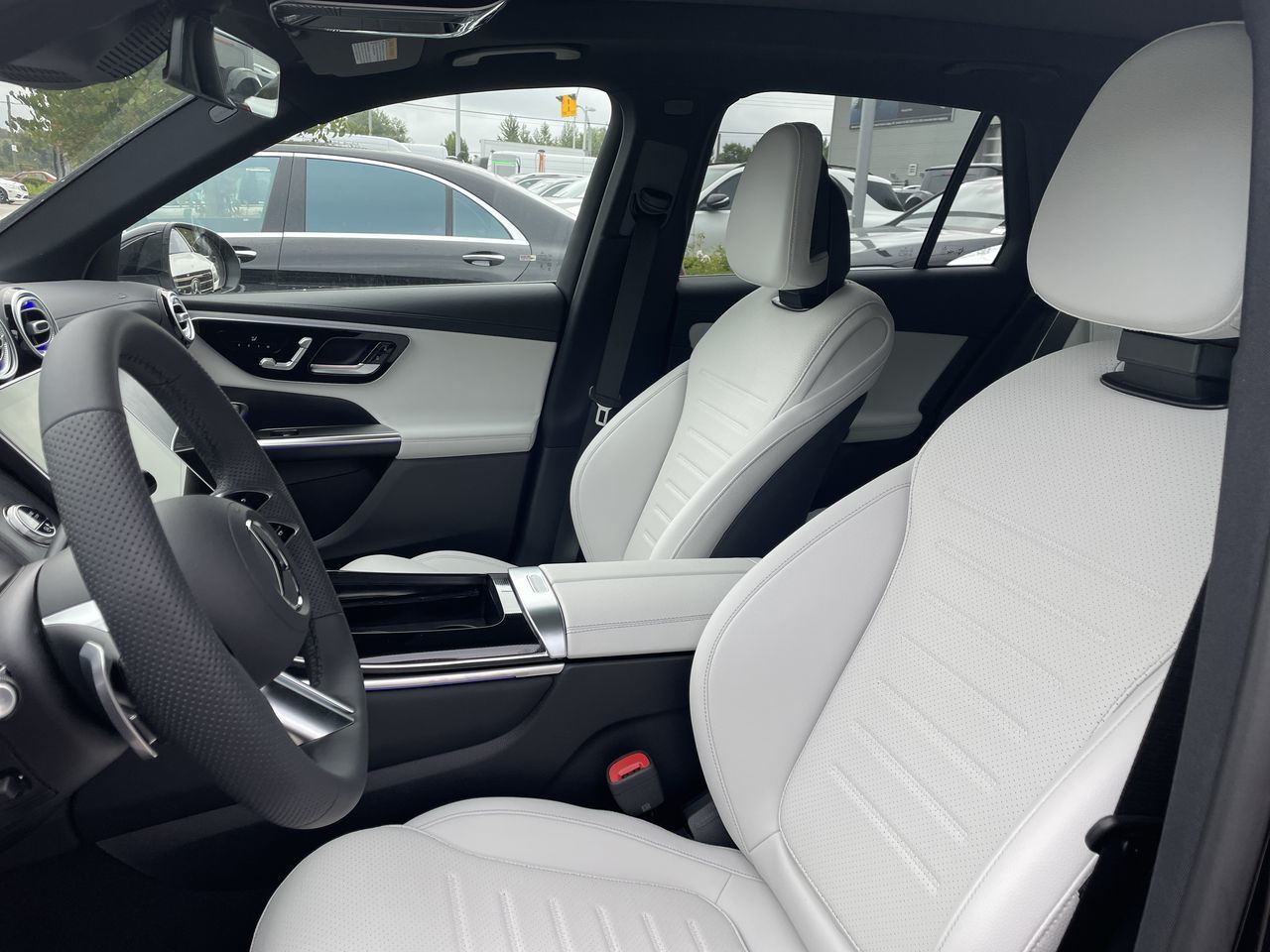 2026 Mercedes-Benz GLC