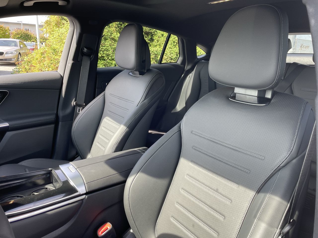 2027 Mercedes-Benz GLC