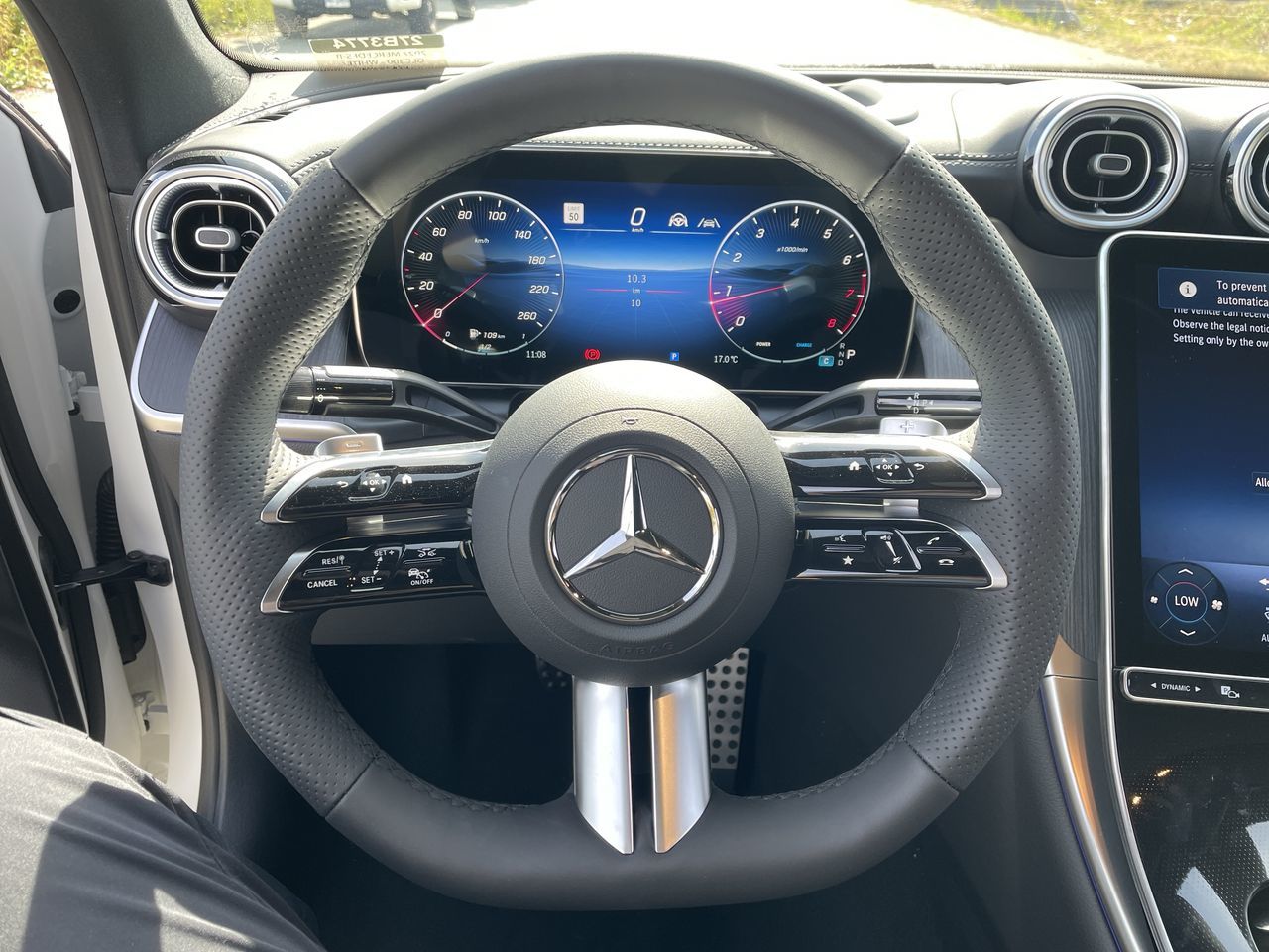 2027 Mercedes-Benz GLC