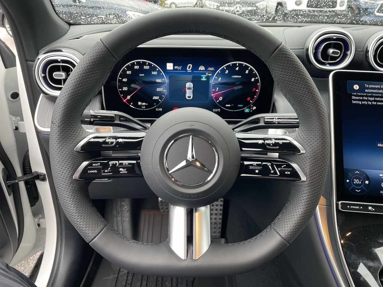 2027 Mercedes-Benz GLC