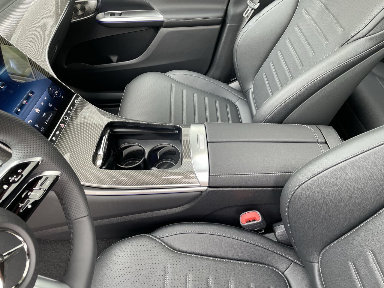 2026 Mercedes-Benz GLC