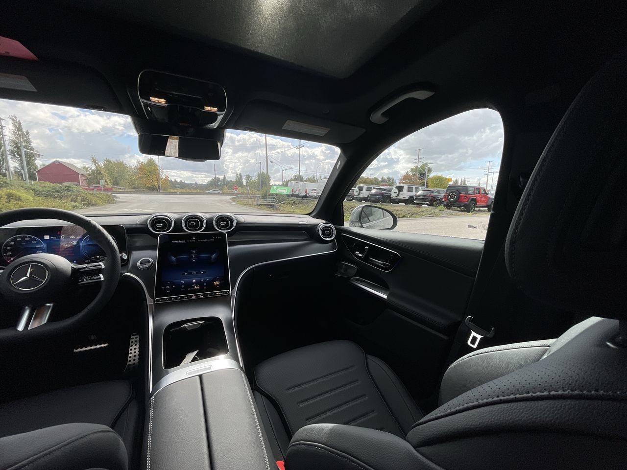 2027 Mercedes-Benz GLC