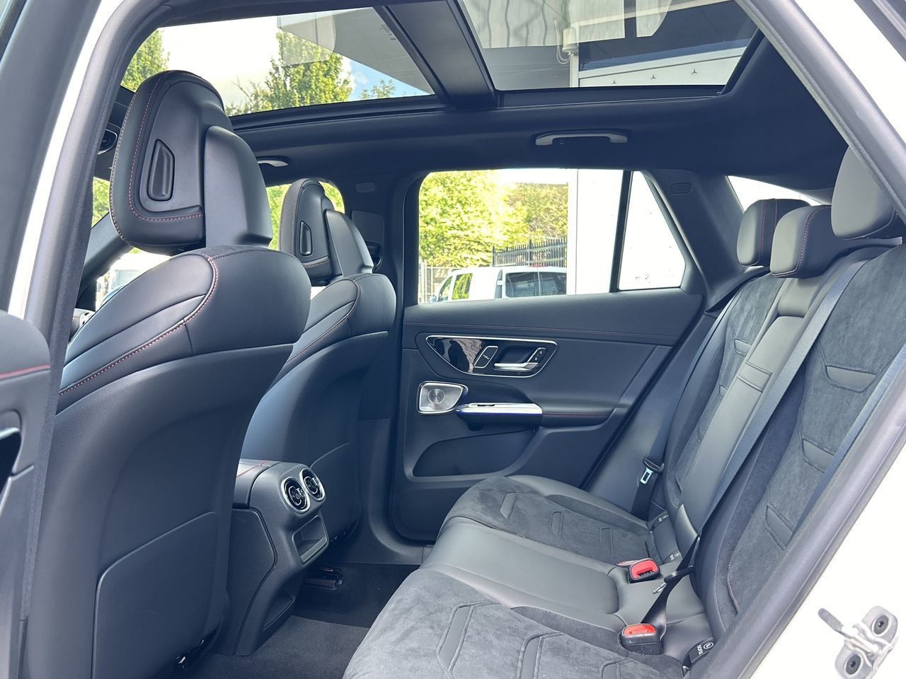 2024 Mercedes-Benz GLC43 AMG