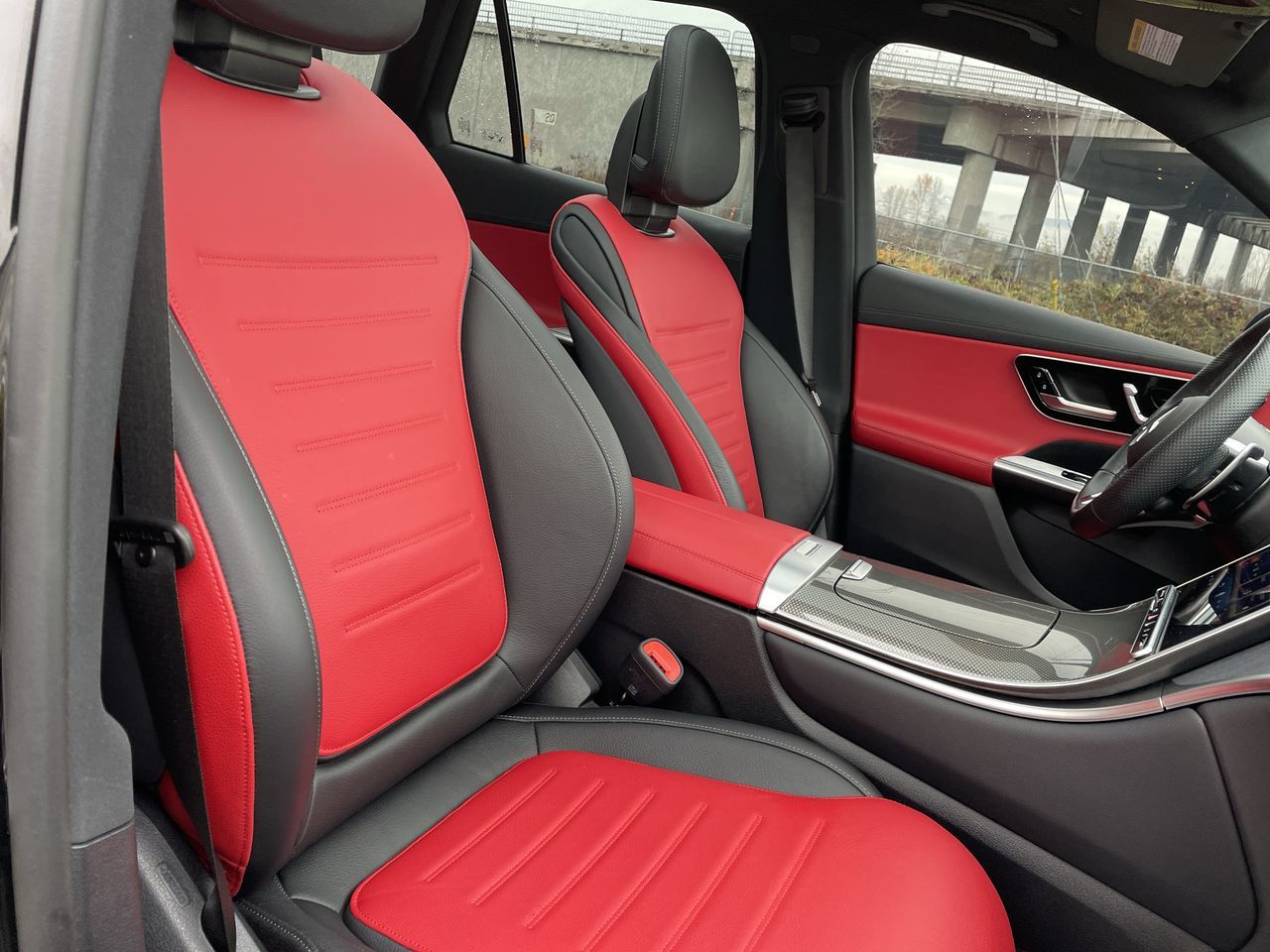 2025 Mercedes-Benz GLC43 AMG