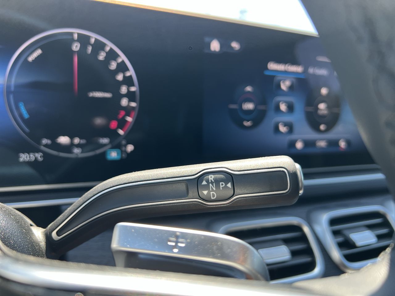 2025 Mercedes-Benz GLE Plug-in Hybrid in Langley, British Columbia