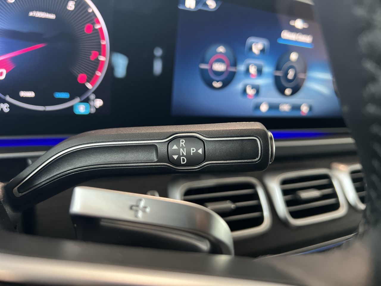 2025 Mercedes-Benz GLE in Langley, British Columbia
