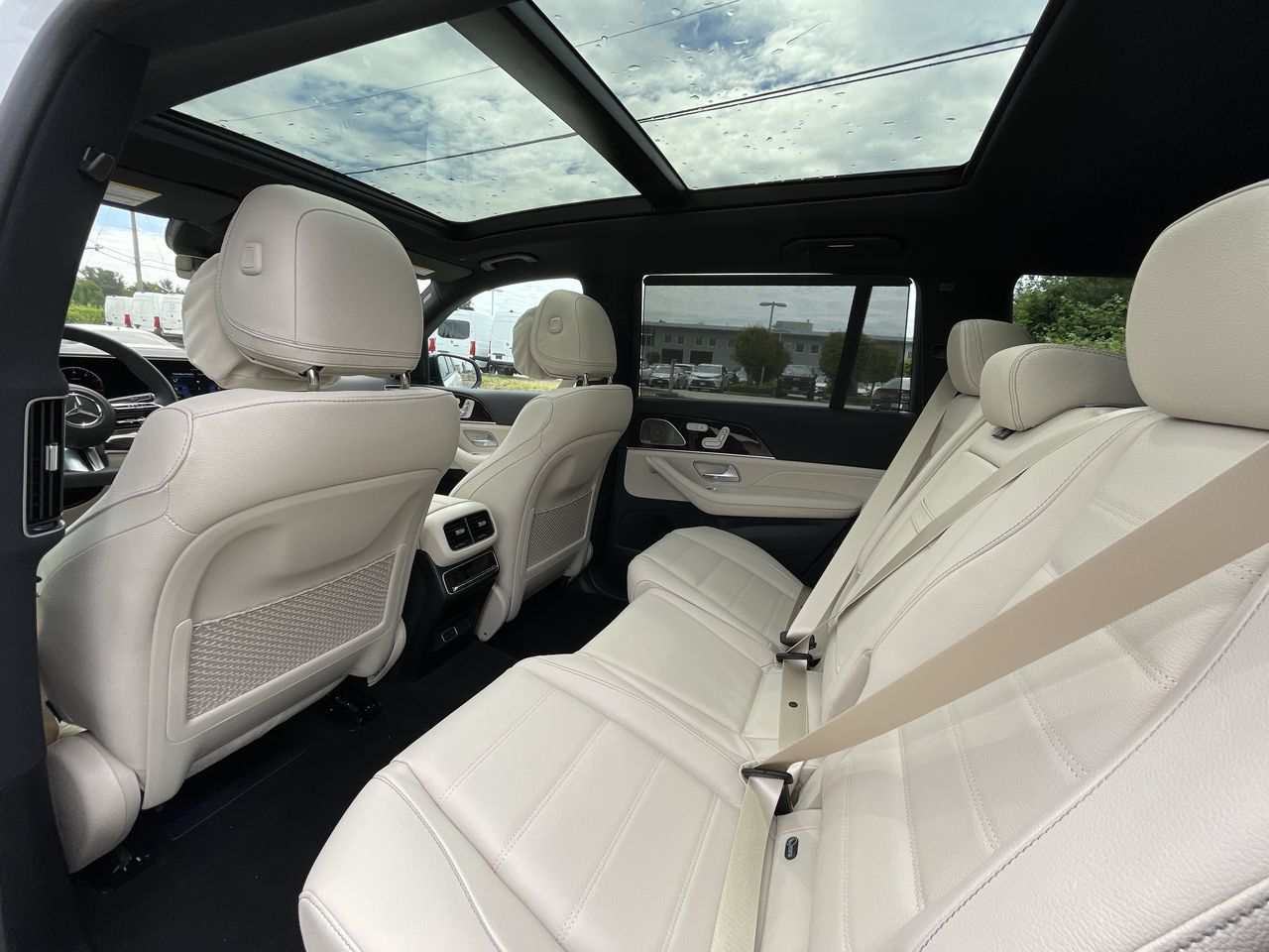 2026 Mercedes-Benz GLS