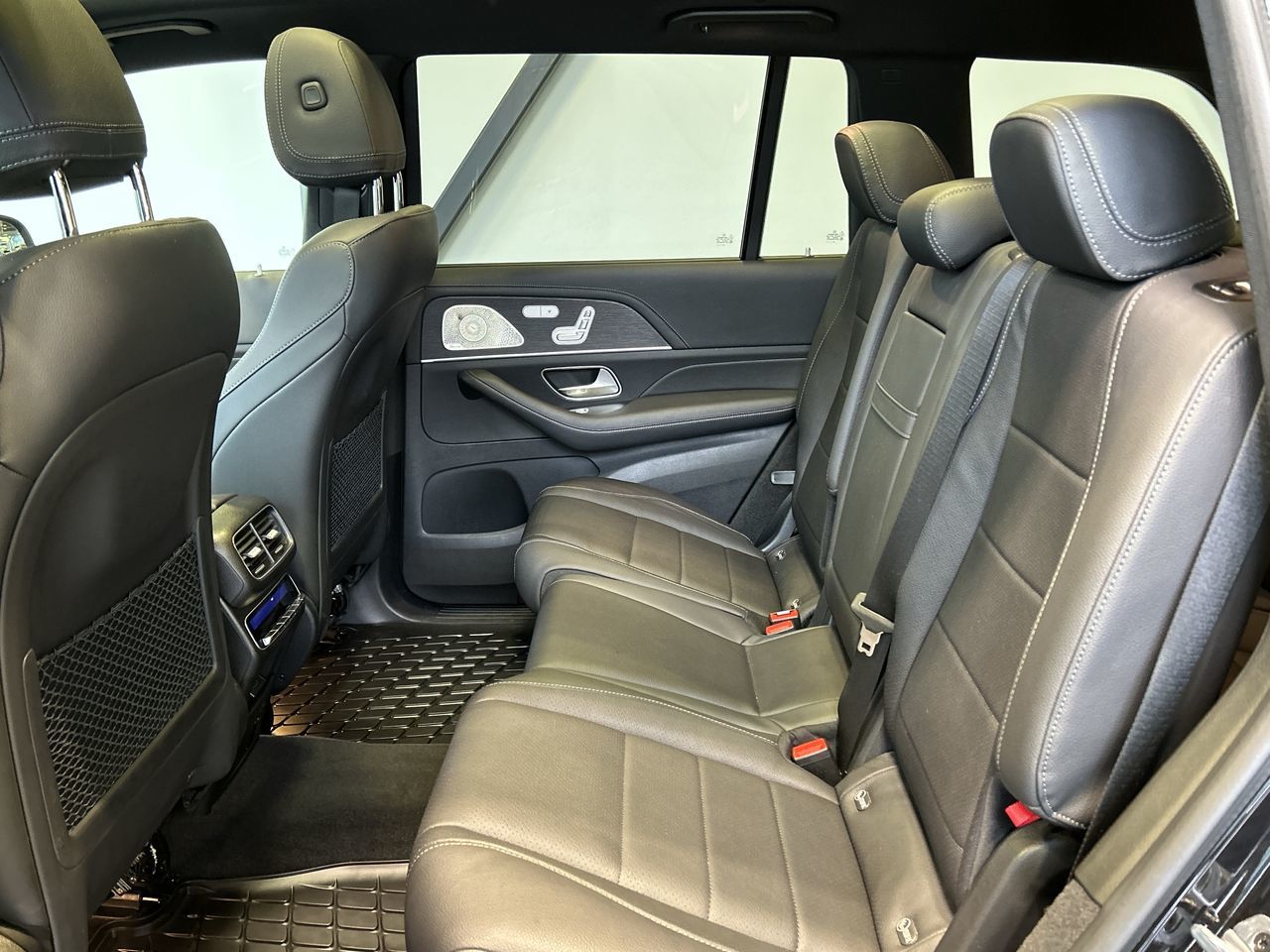 2022 Mercedes-Benz GLS450 in Langley, British Columbia